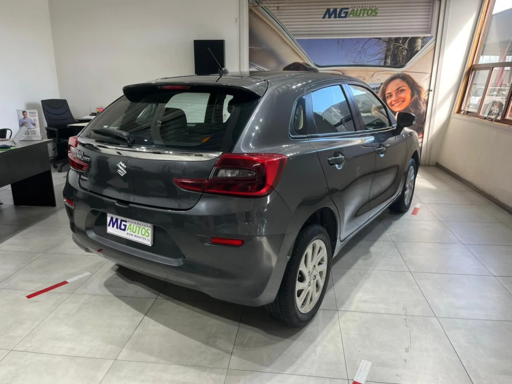 imagen 0 de vehiculo con id 2141